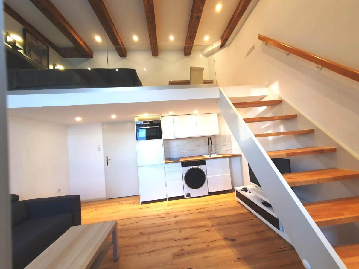 Mezzanine De Grinzing Apartment เวียนนา ภายนอก รูปภาพ